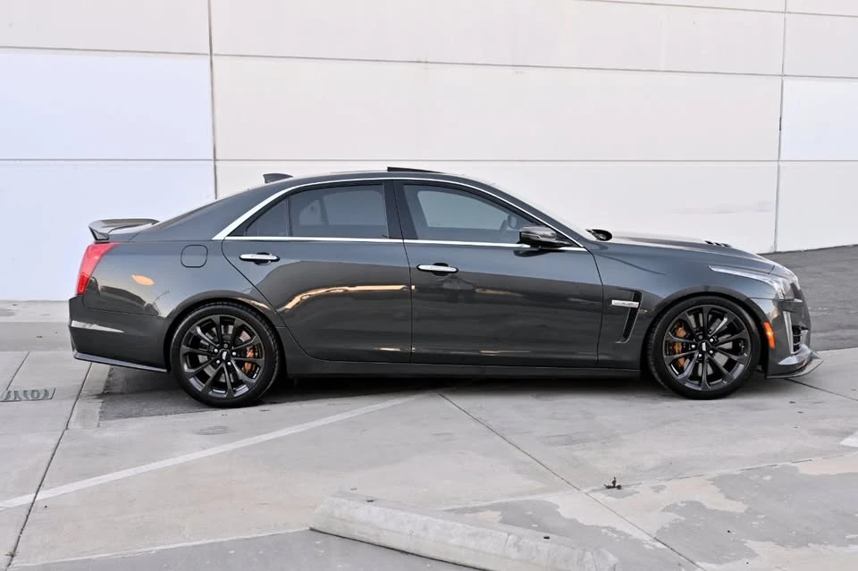 2017 Cadillac CTS-V 3rd Gen - Image 8 of 20