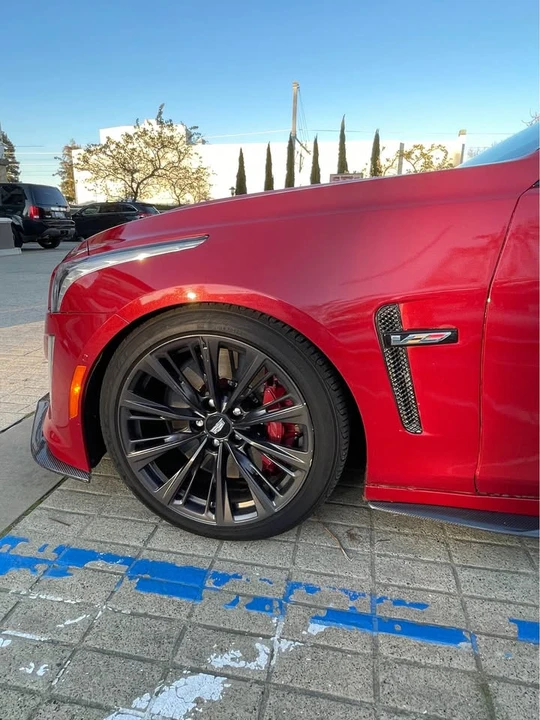 2017 Cadillac CTS-V 3rd Gen - Image 9 of 20