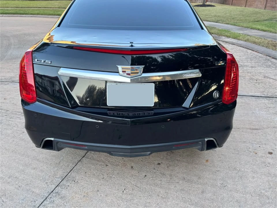 2017 Cadillac CTS-V 3rd Gen - Image 4 of 8