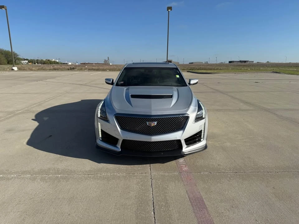 2017 Cadillac CTS-V 3rd Gen - Image 8 of 15