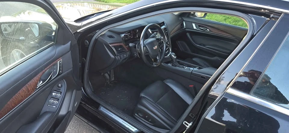 2017 Cadillac CTS 3rd Gen - Image 6 of 10