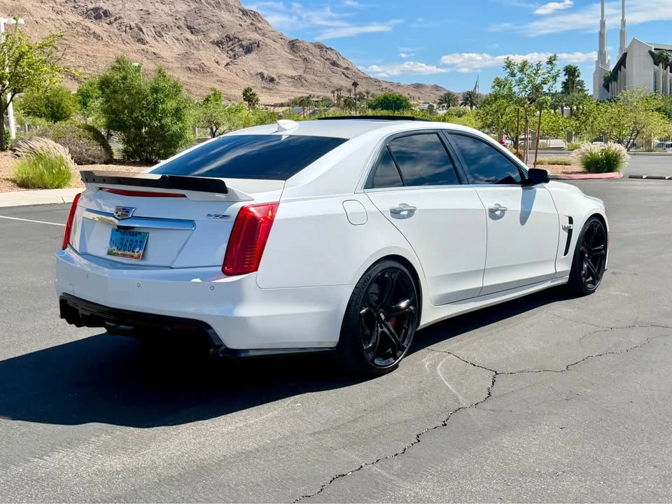 2017 Cadillac CTS-V 3rd Gen - Image 8 of 18