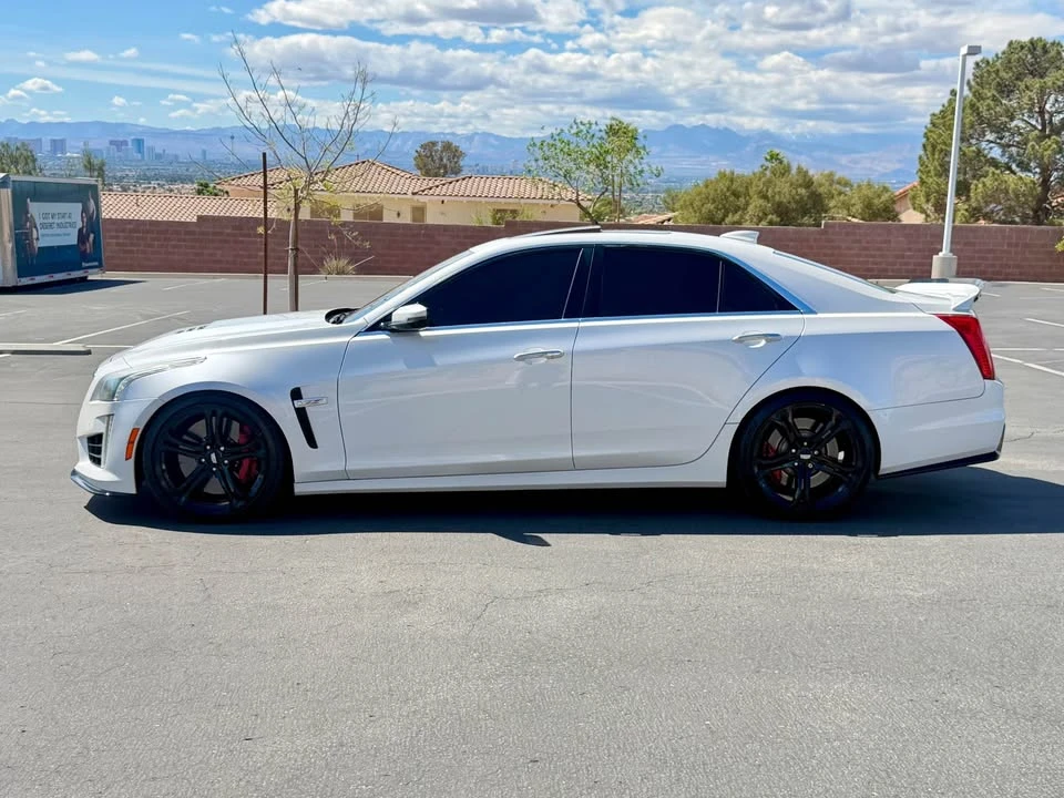 2017 Cadillac CTS-V 3rd Gen - Image 4 of 18