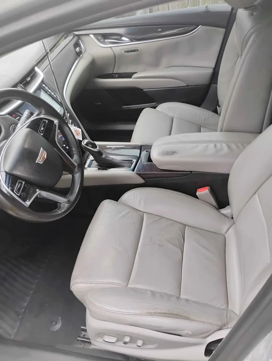 2017 Cadillac CTS 3rd Gen - Image 6 of 7
