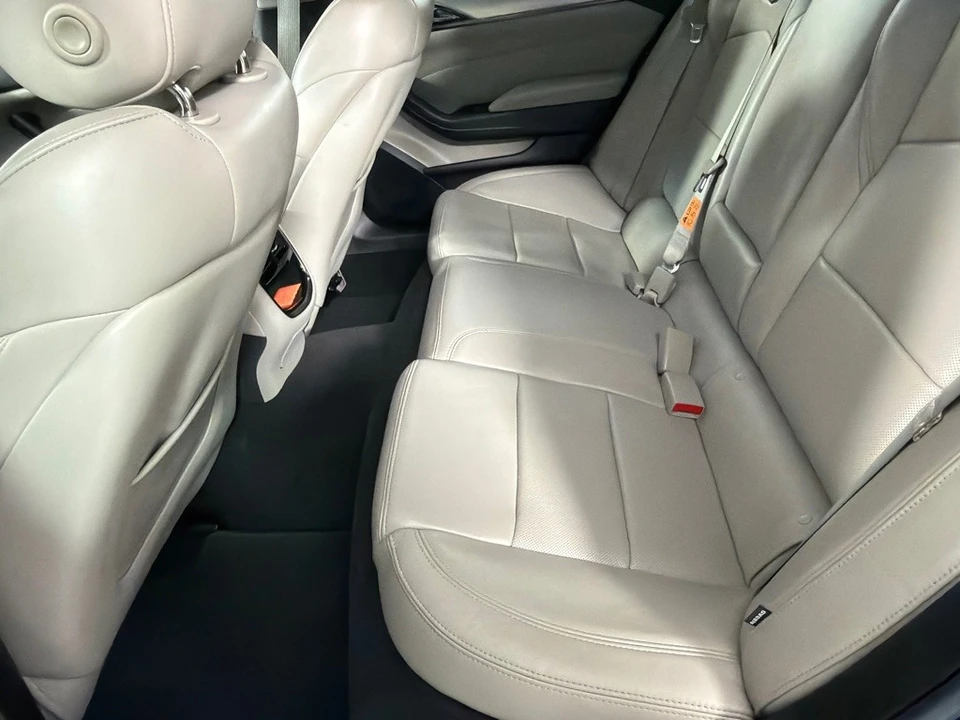 2017 Cadillac CTS 3rd Gen - Image 19 of 26