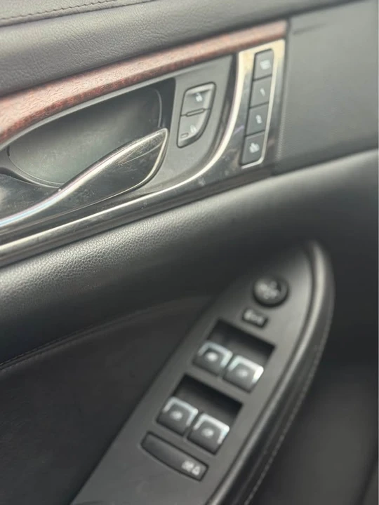 2017 Cadillac CTS 3rd Gen - Image 11 of 12