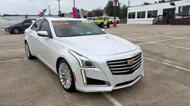 2017 Cadillac CTS 2.0 Luxury Sedan 4D
