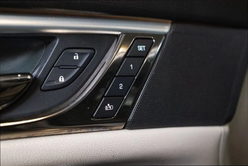2017 Cadillac CTS 3rd Gen - Image 13 of 20