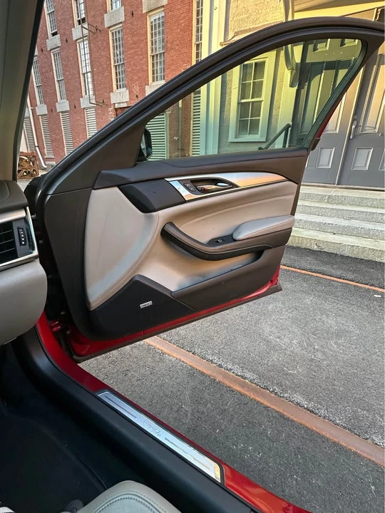 2017 Cadillac CTS 3rd Gen - Image 5 of 8