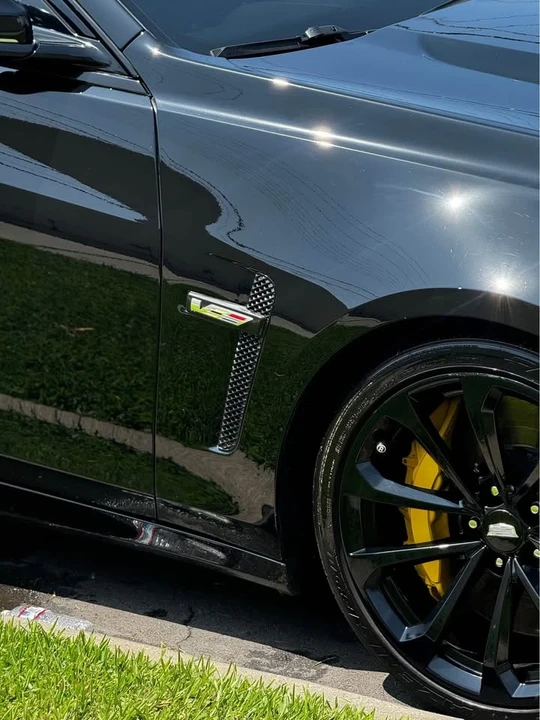 2017 Cadillac CTS-V 3rd Gen - Image 2 of 7