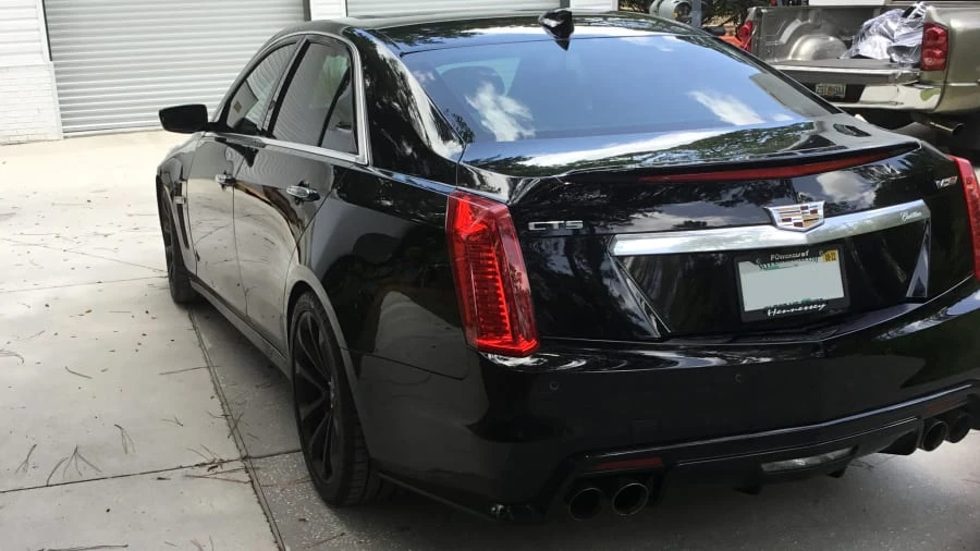 2017 Cadillac CTS-V 3rd Gen - Image 2 of 10