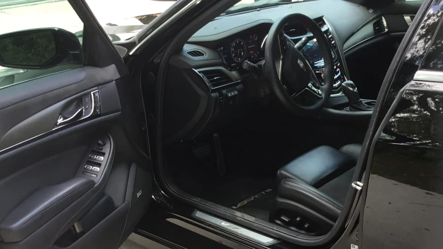2017 Cadillac CTS-V 3rd Gen - Image 3 of 10