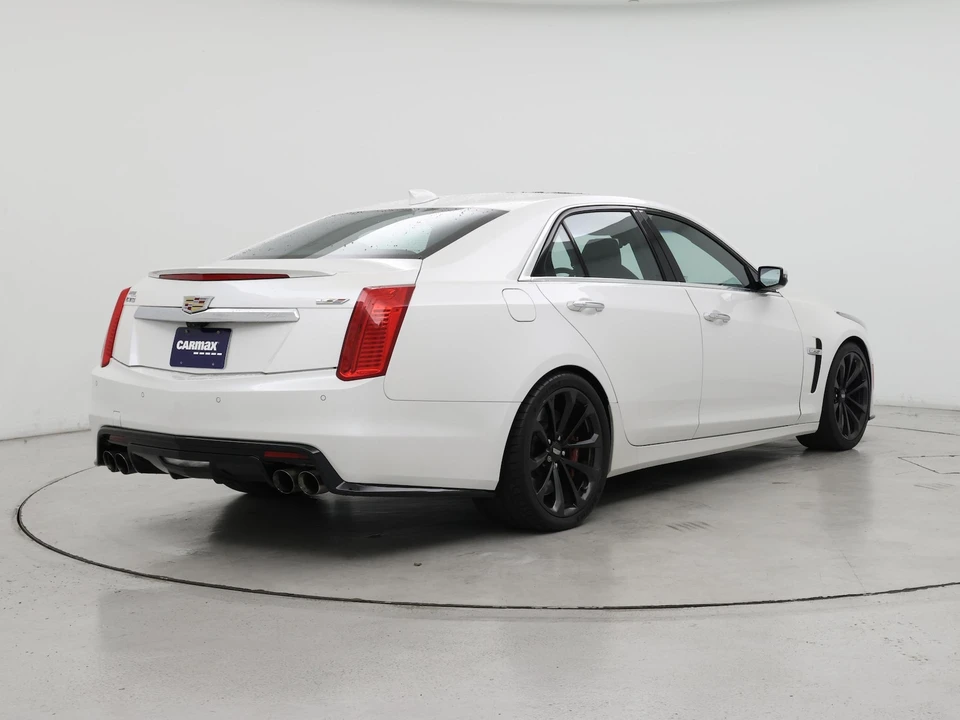 2017 Cadillac CTS-V 3rd Gen - Image 9 of 30