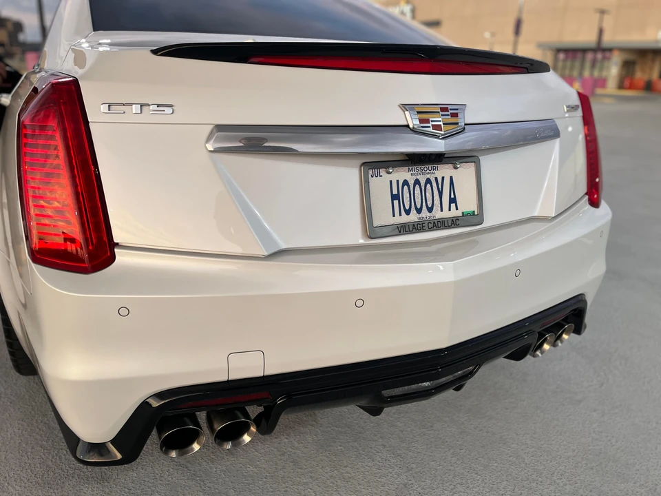2017 Cadillac CTS-V 3rd Gen - Image 26 of 31