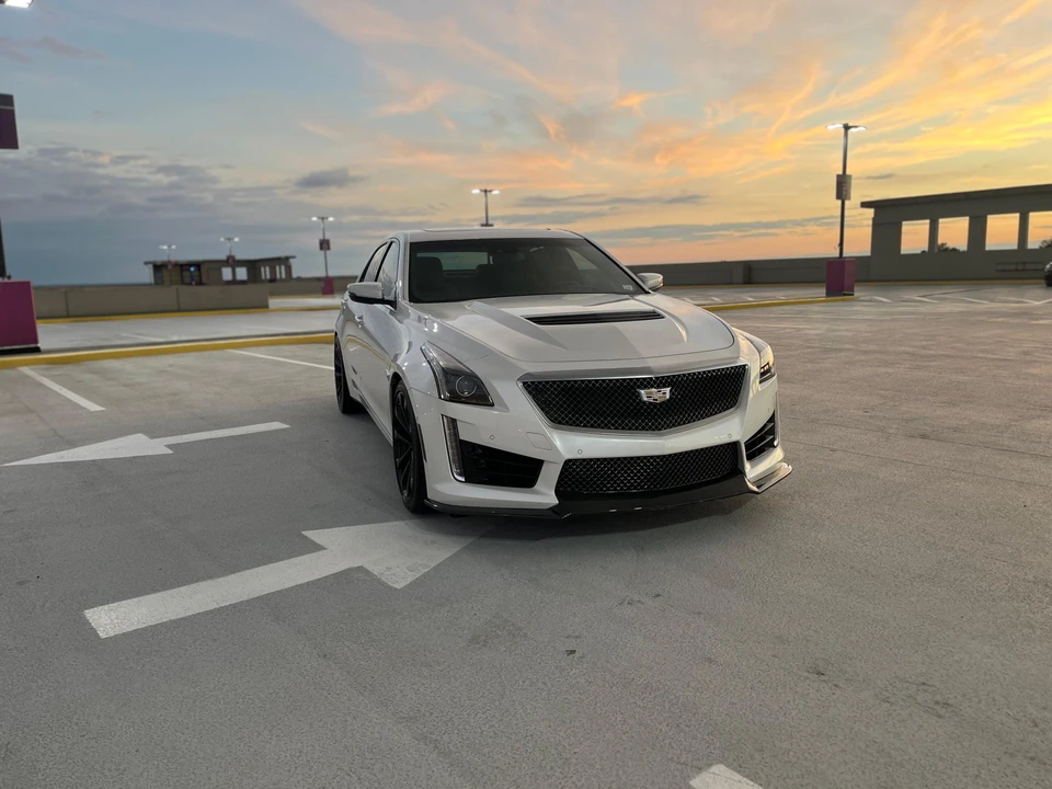 2017 Cadillac CTS-V 3rd Gen - Image 23 of 31