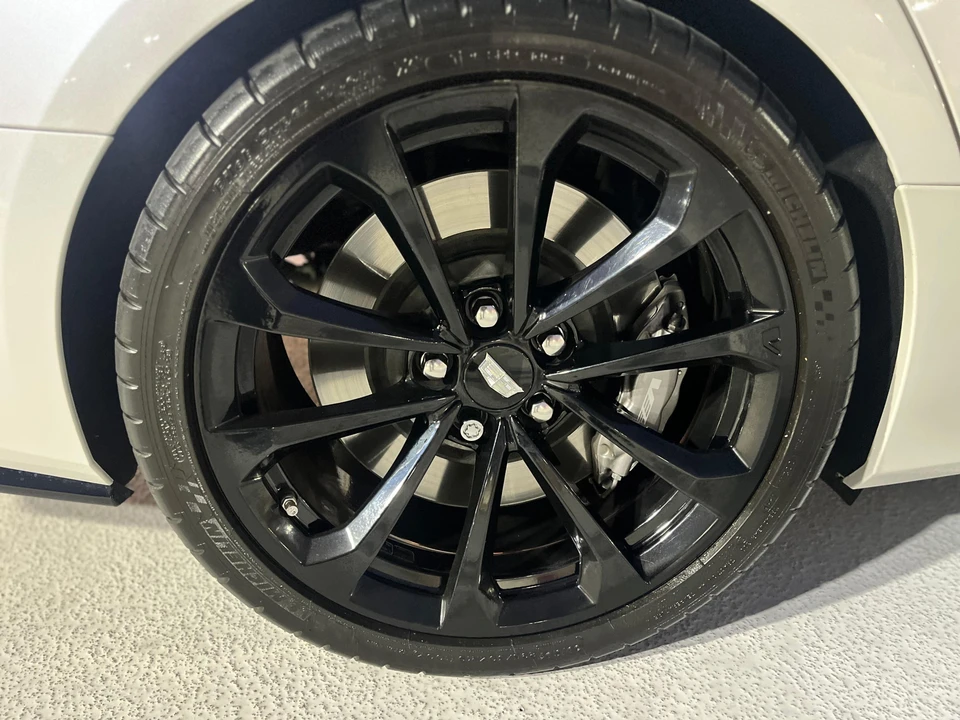 2017 Cadillac CTS-V 3rd Gen - Image 30 of 31