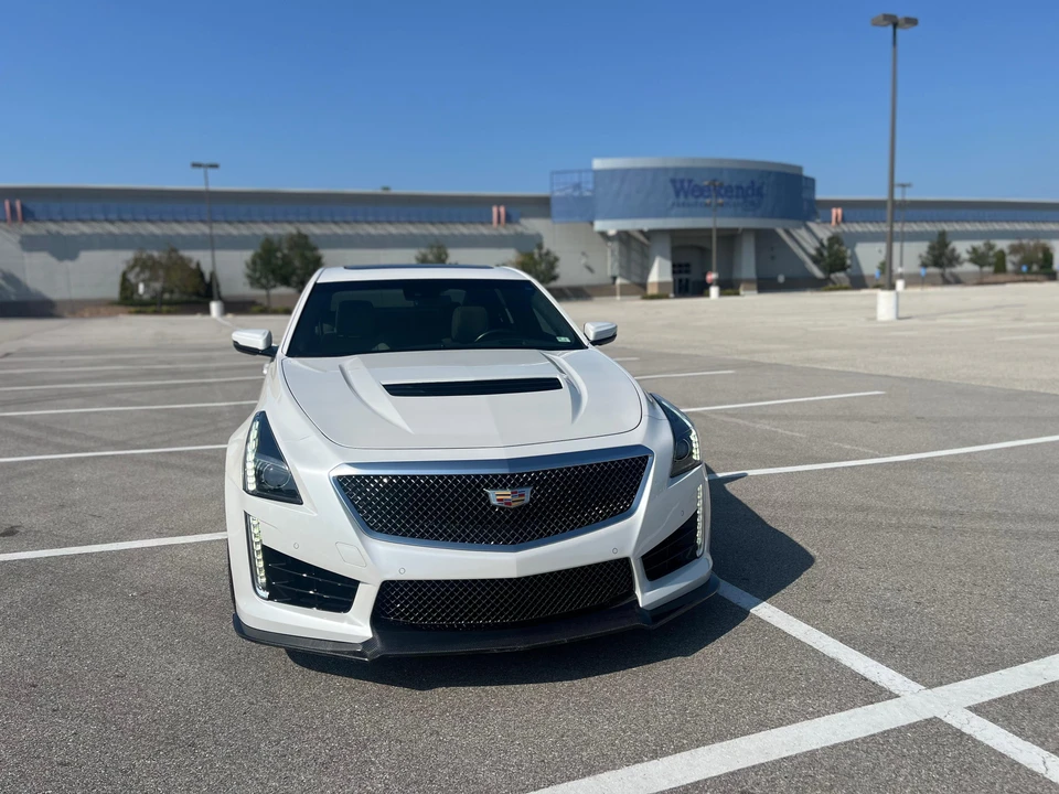 2017 Cadillac CTS-V 3rd Gen - Image 24 of 31