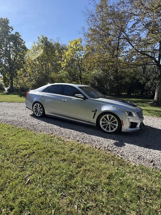2017 Cadillac CTS-V 3rd Gen - Image 12 of 31
