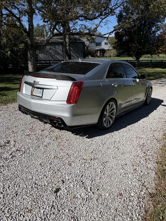 2017 Cadillac CTS-V 3rd Gen - Image 14 of 31