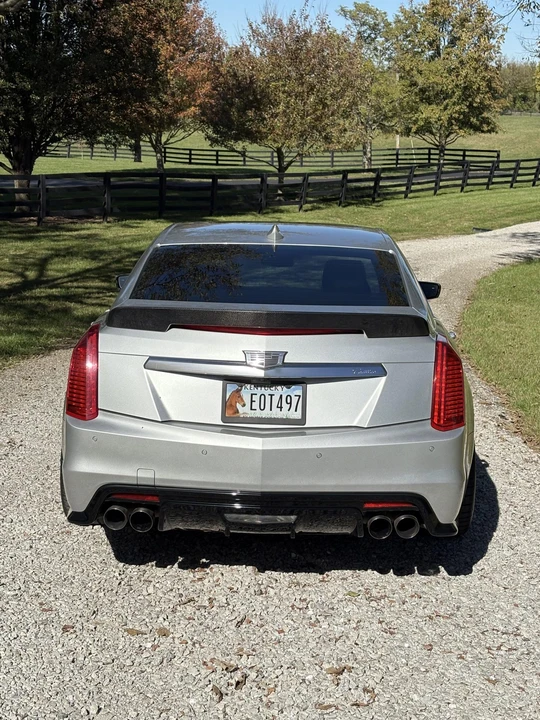 2017 Cadillac CTS-V 3rd Gen - Image 17 of 31
