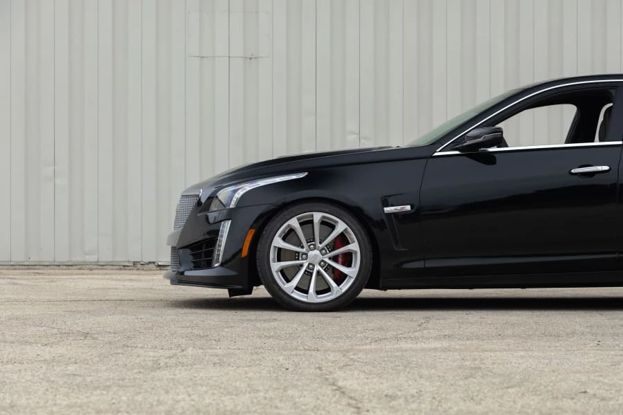 2017 Cadillac CTS-V 3rd Gen - Image 26 of 31