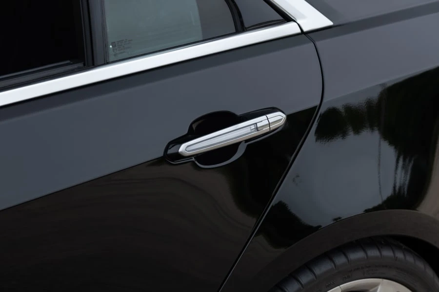 2017 Cadillac CTS-V 3rd Gen - Image 8 of 31