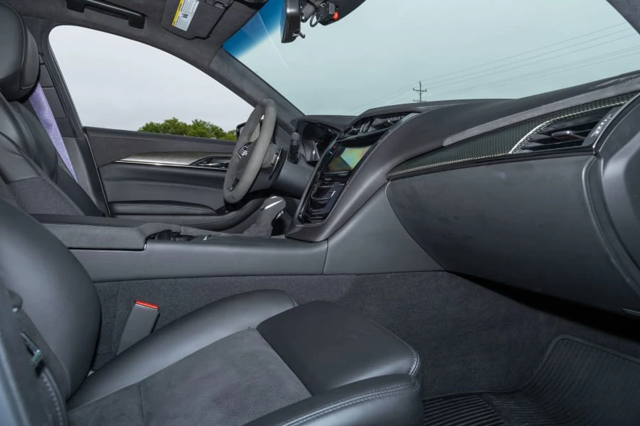 2017 Cadillac CTS-V 3rd Gen - Image 27 of 31
