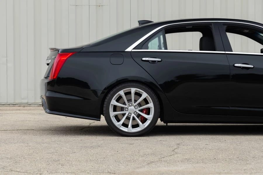 2017 Cadillac CTS-V 3rd Gen - Image 13 of 31