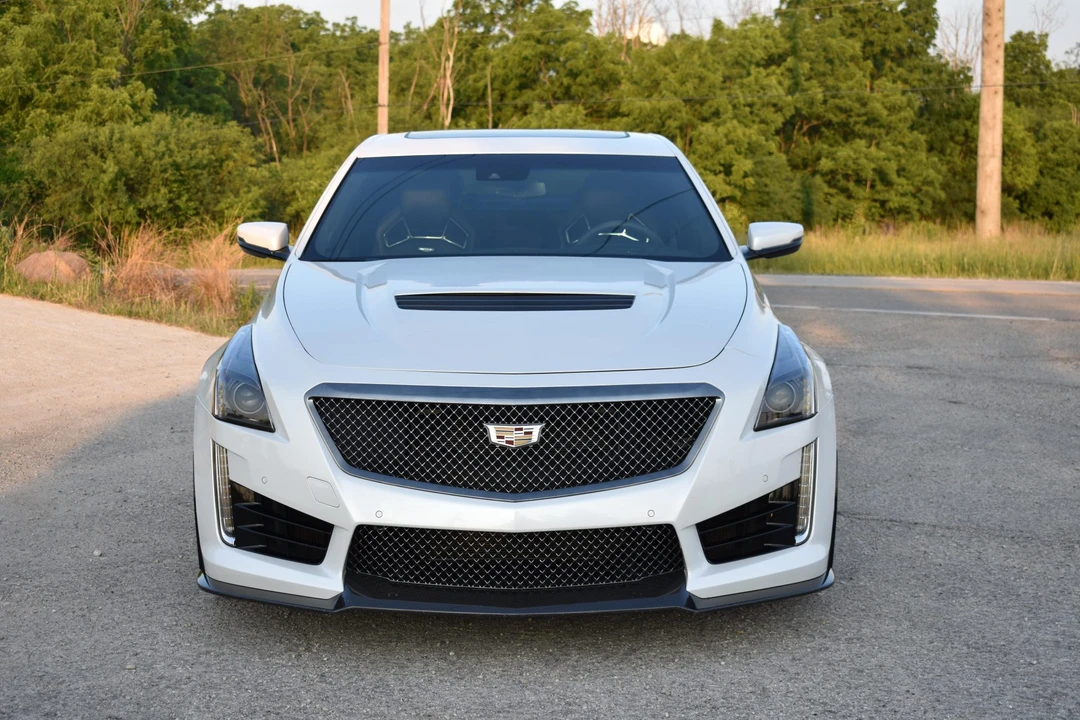 2017 Cadillac CTS-V 3rd Gen - Image 24 of 31