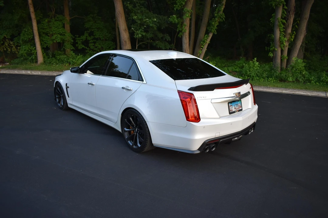 2017 Cadillac CTS-V 3rd Gen - Image 6 of 31