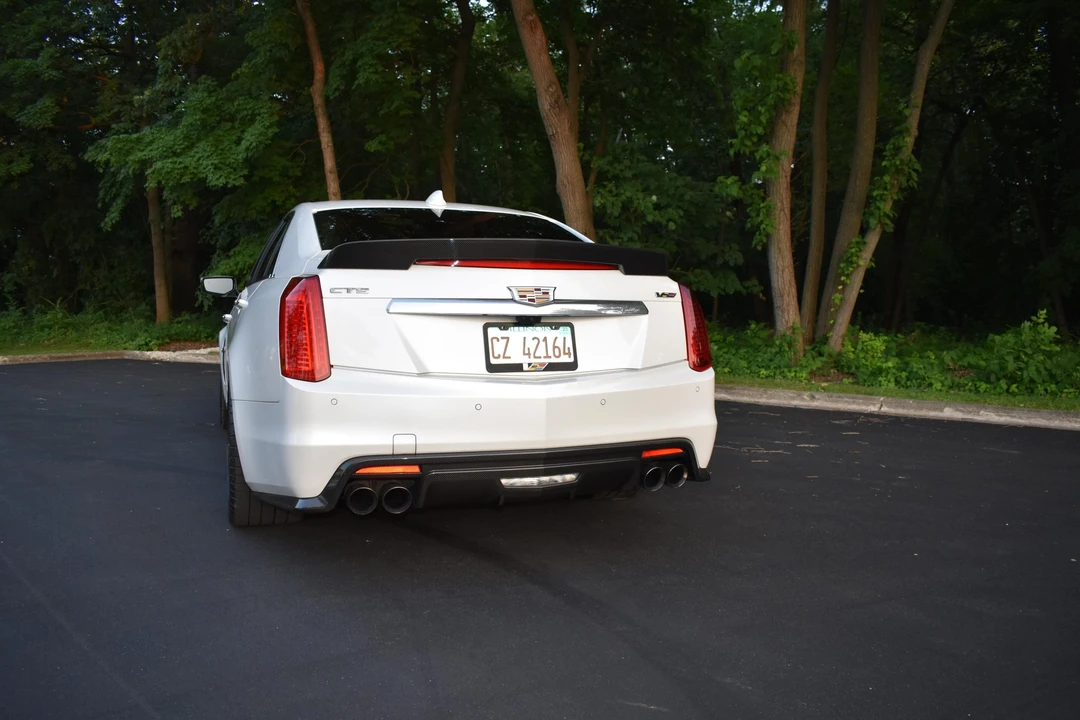 2017 Cadillac CTS-V 3rd Gen - Image 7 of 31