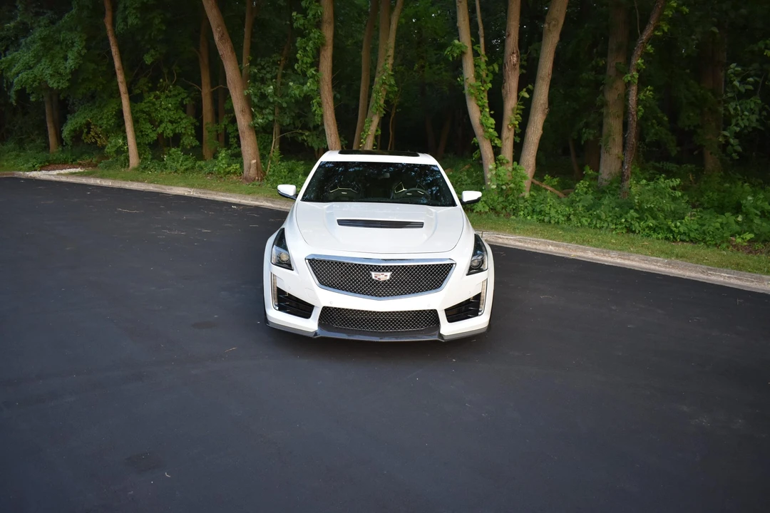 2017 Cadillac CTS-V 3rd Gen - Image 19 of 31