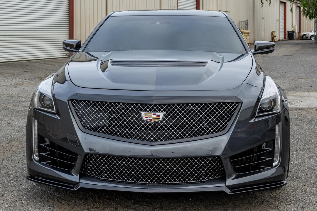 2017 Cadillac CTS-V 3rd Gen - Image 2 of 31