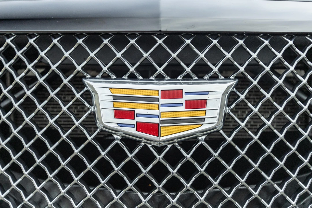 2017 Cadillac CTS-V 3rd Gen - Image 12 of 31