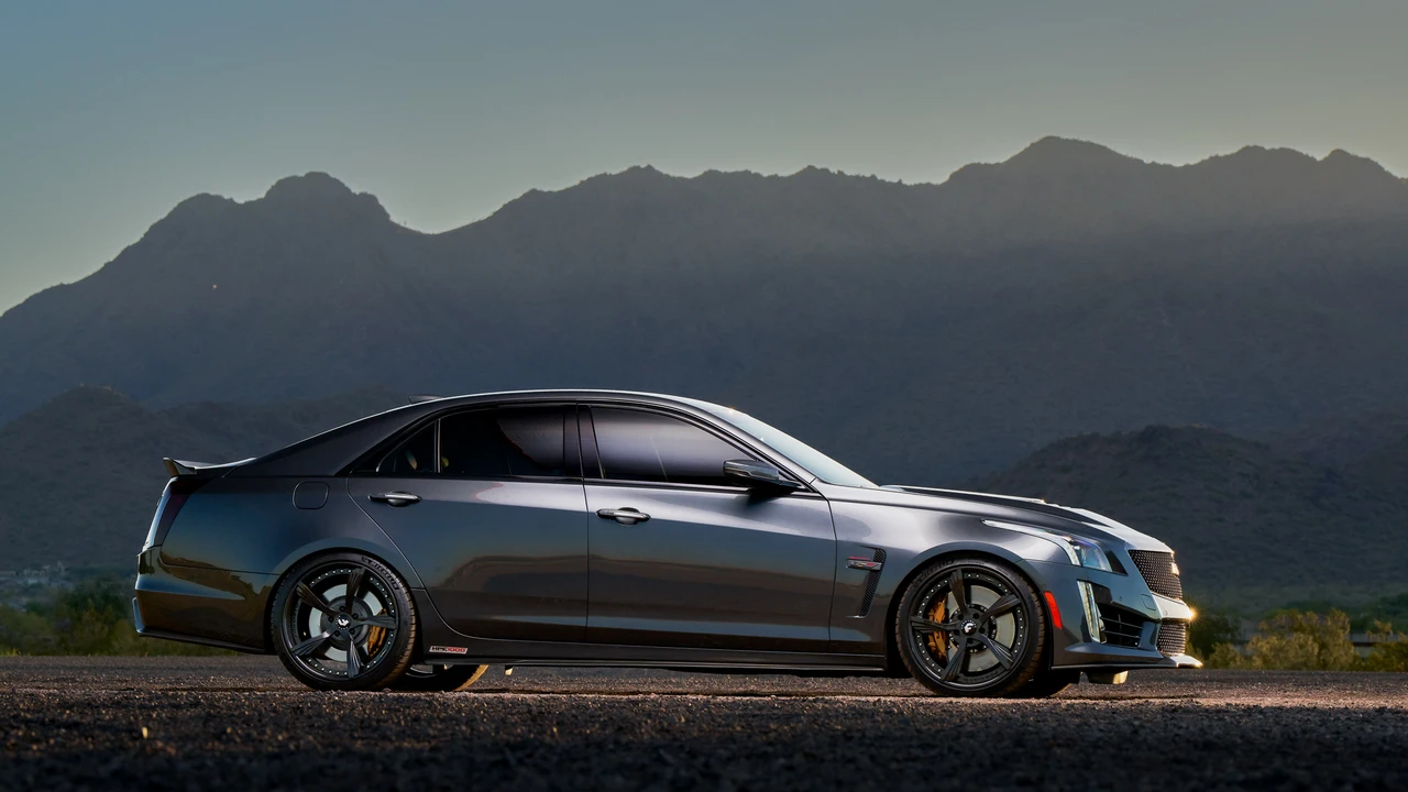 2017 Cadillac CTS-V 3rd Gen - Image 16 of 31