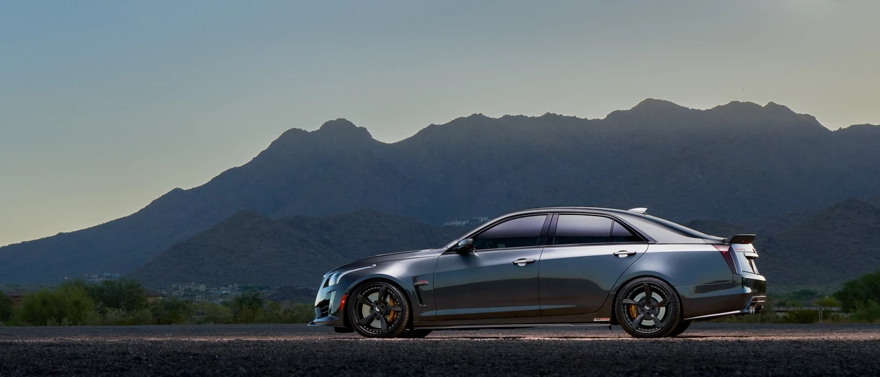 2017 Cadillac CTS-V 3rd Gen - Image 6 of 31