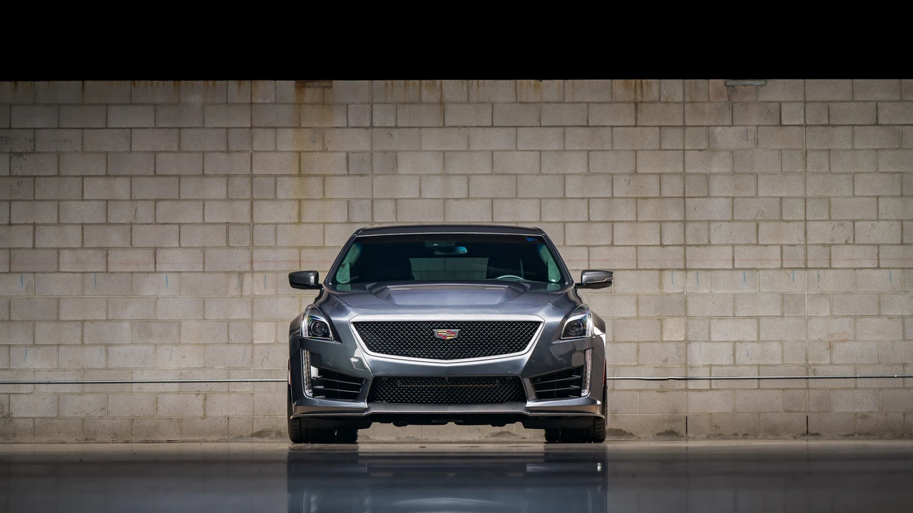 2017 Cadillac CTS-V 3rd Gen - Image 27 of 31