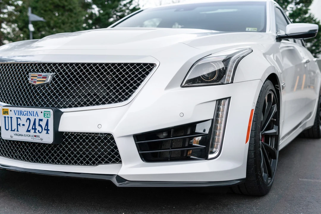 2017 Cadillac CTS-V 3rd Gen - Image 19 of 31