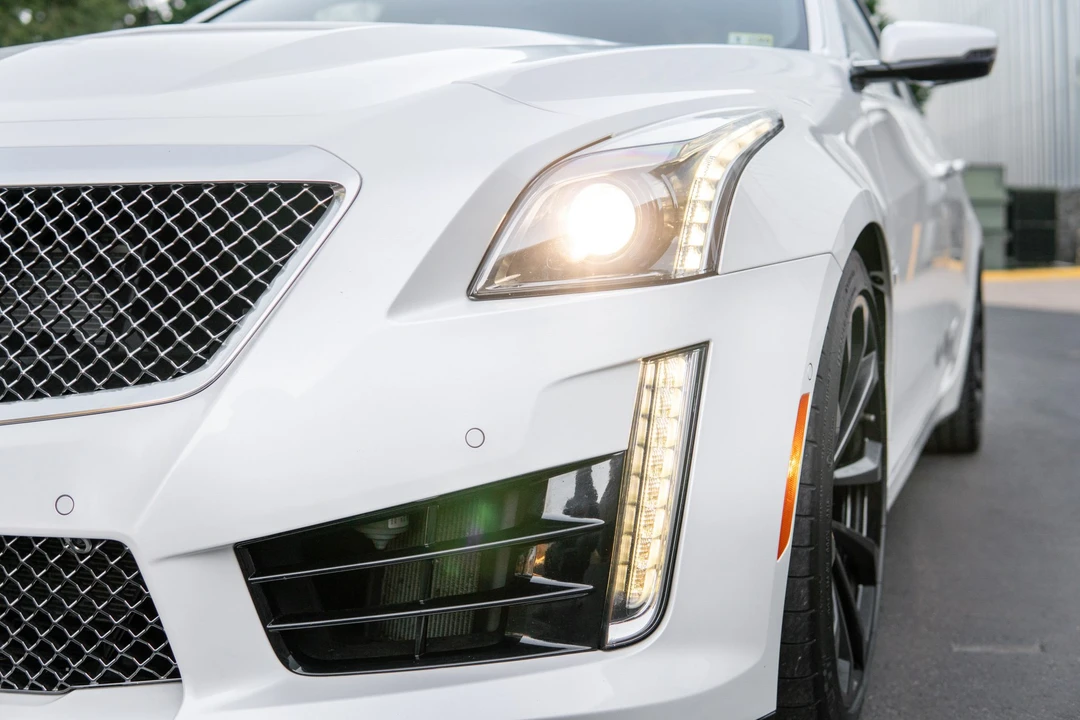 2017 Cadillac CTS-V 3rd Gen - Image 21 of 31