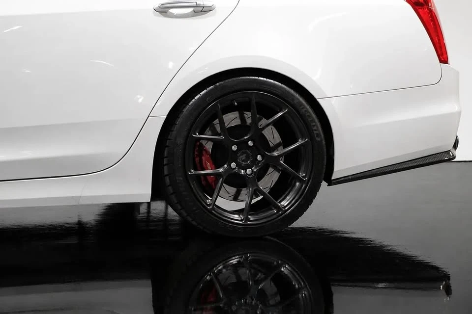 2017 Cadillac CTS-V 3rd Gen - Image 13 of 20