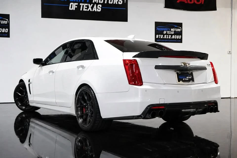 2017 Cadillac CTS-V 3rd Gen - Image 3 of 20