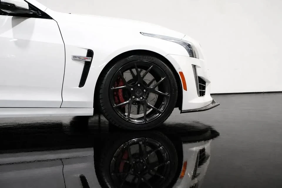 2017 Cadillac CTS-V 3rd Gen - Image 4 of 20