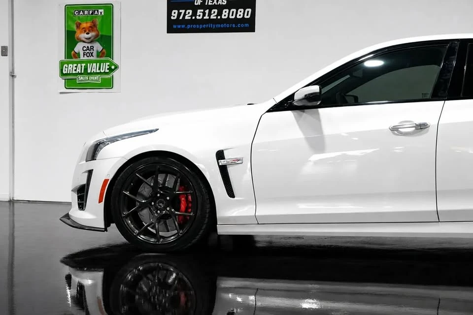 2017 Cadillac CTS-V 3rd Gen - Image 16 of 20