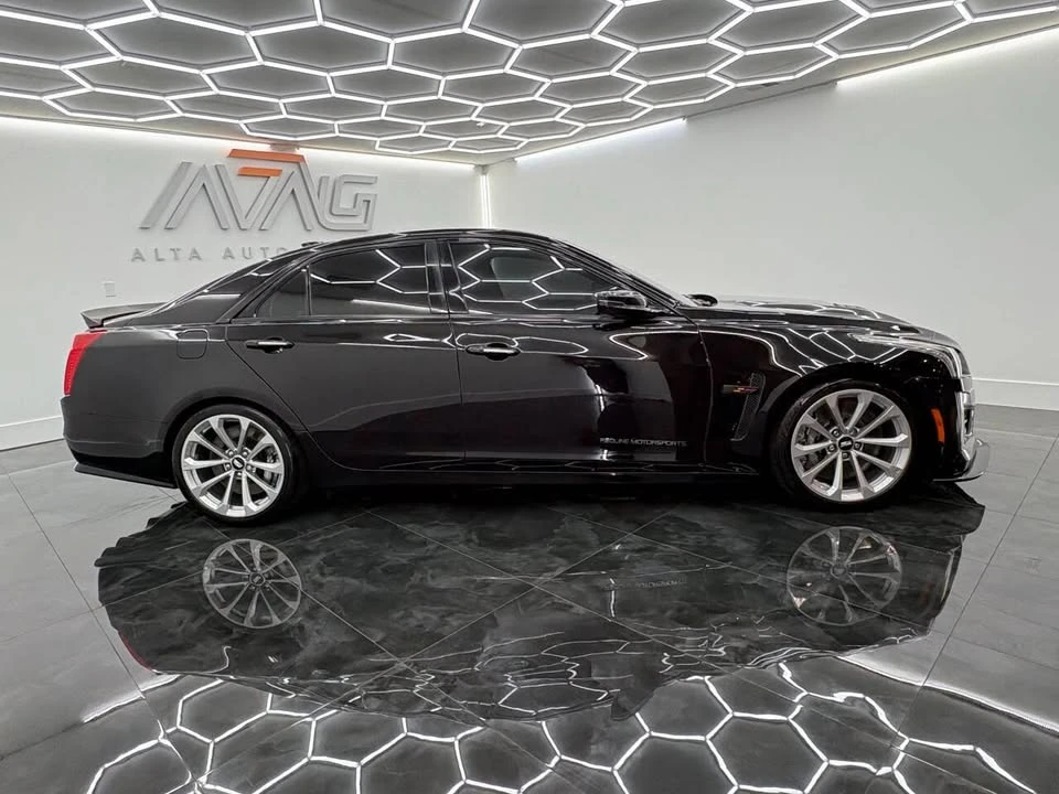 2017 Cadillac CTS-V 3rd Gen - Image 11 of 20
