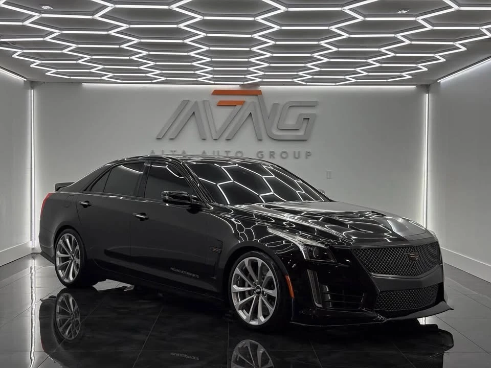 2017 Cadillac CTS-V 3rd Gen - Image 4 of 20