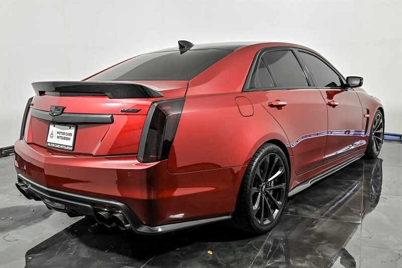2017 Cadillac CTS-V 3rd Gen - Image 9 of 30