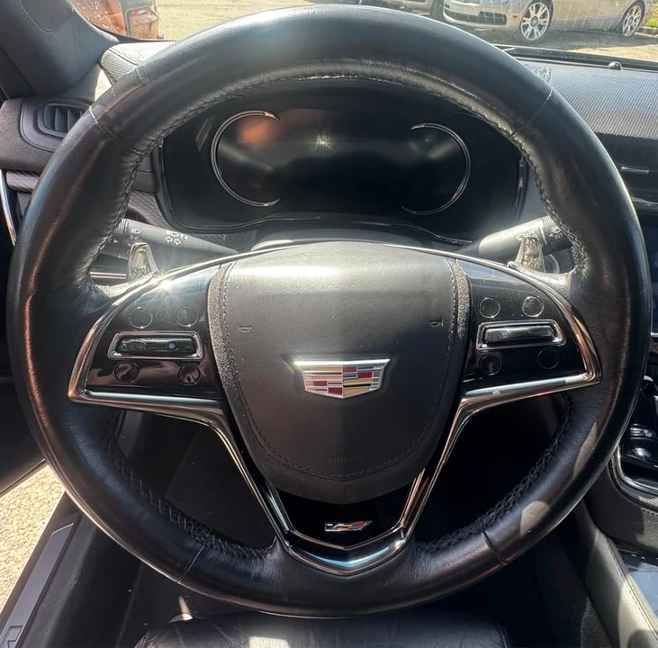 2017 Cadillac CTS-V 3rd Gen - Image 7 of 15
