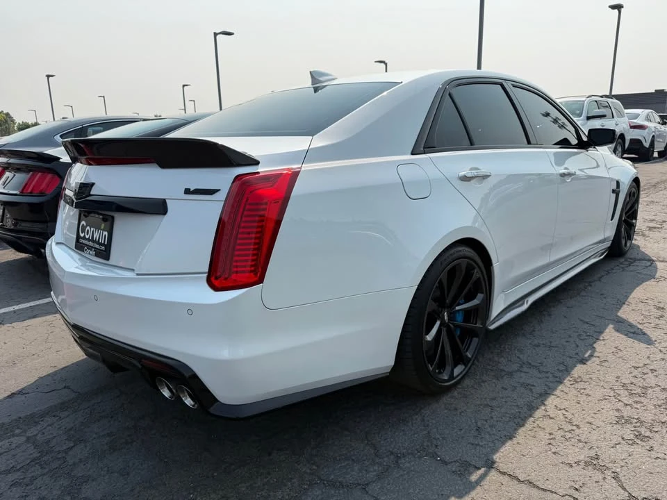 2017 Cadillac CTS-V 3rd Gen - Image 3 of 4