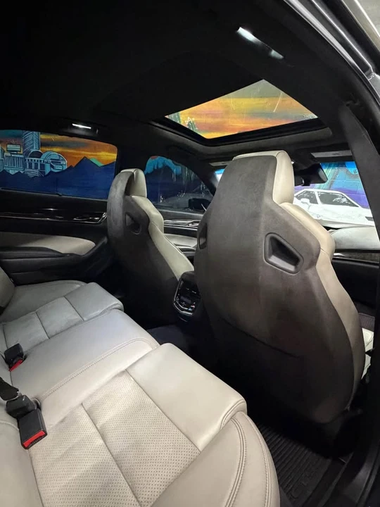2017 Cadillac CTS-V 3rd Gen - Image 6 of 7
