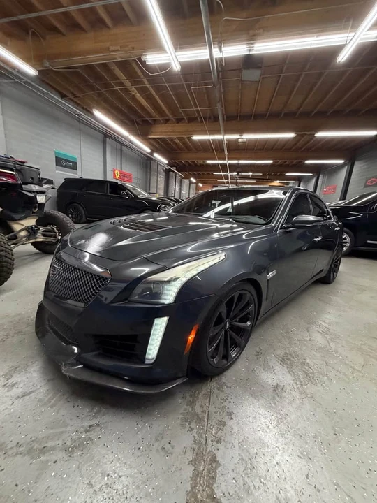 2017 Cadillac CTS-V 3rd Gen - Image 2 of 7